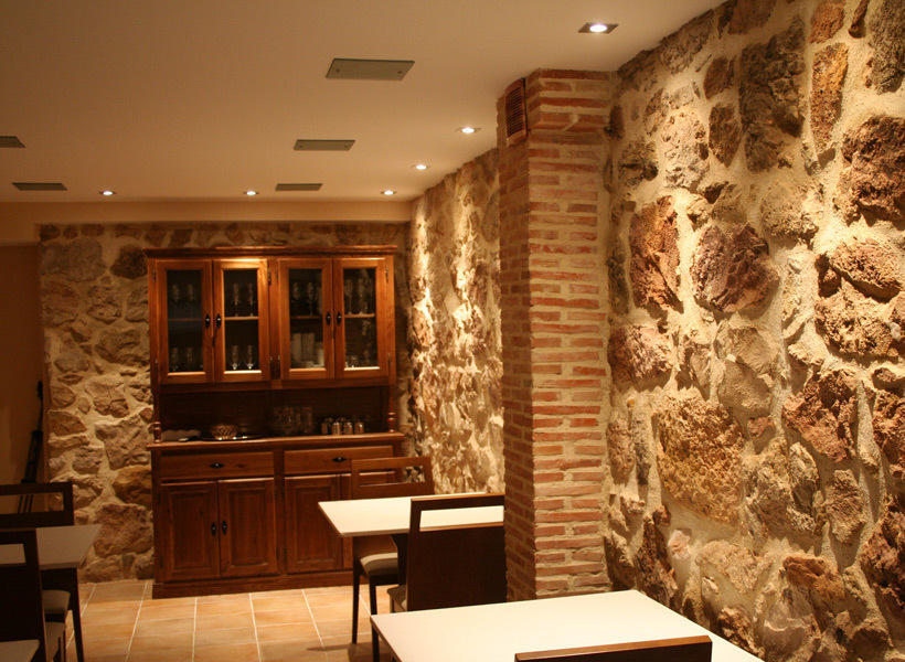 Hostal Restaurante La Muralla Oña Kültér fotó